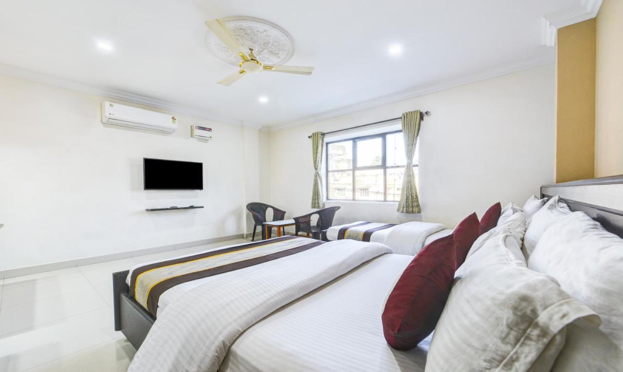 Pleasant Days Hotel Chennai Exterior photo