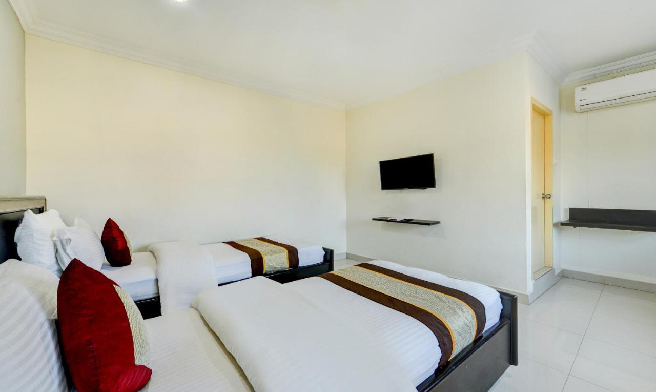 Pleasant Days Hotel Chennai Exterior photo
