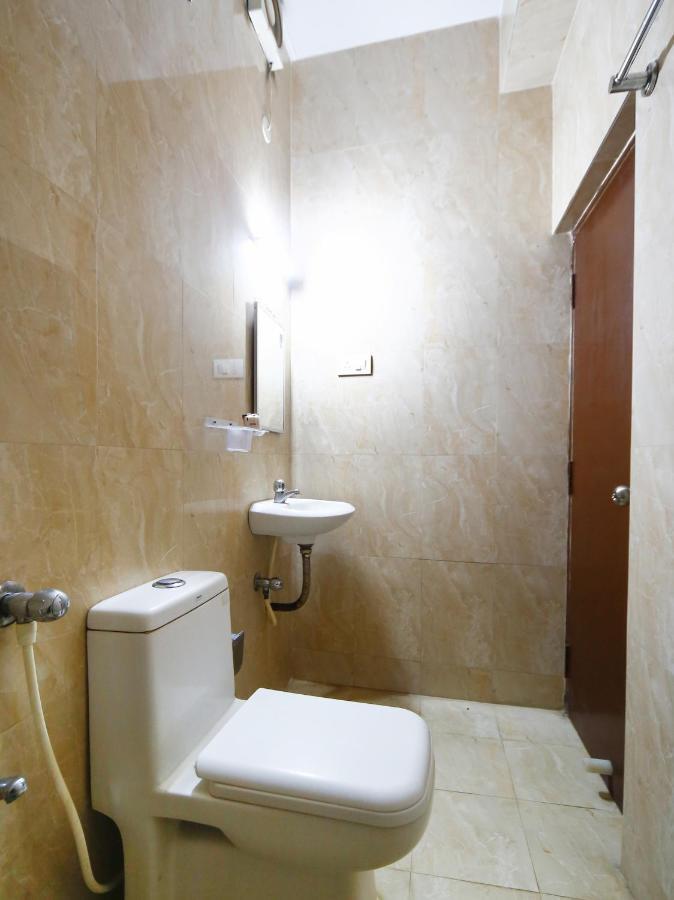 Pleasant Days Hotel Chennai Exterior photo