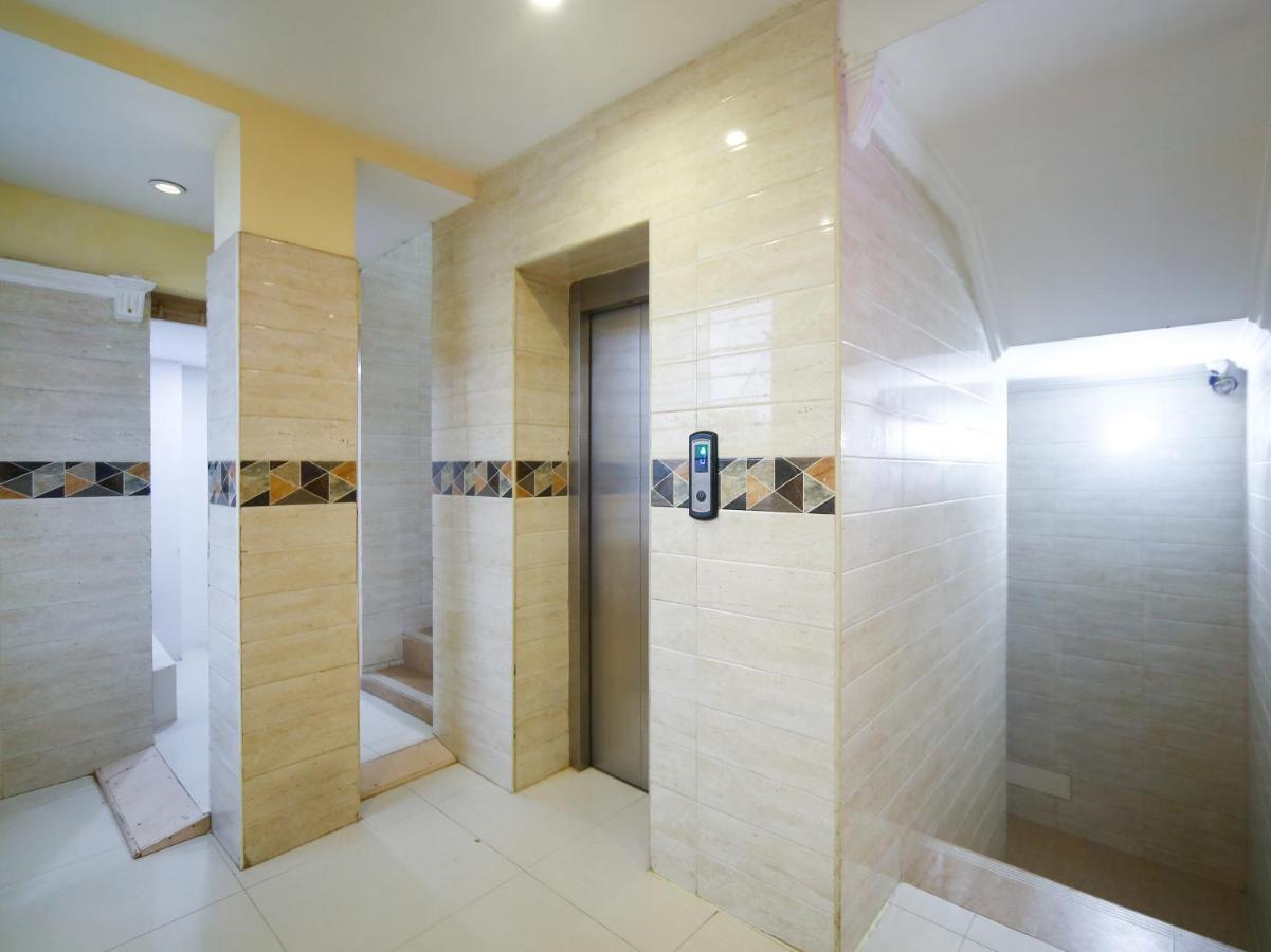 Pleasant Days Hotel Chennai Exterior photo