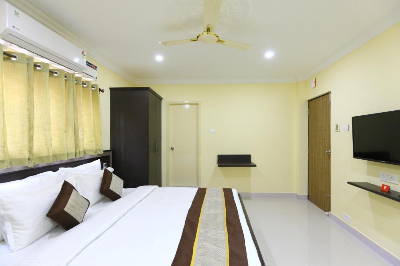 Pleasant Days Hotel Chennai Exterior photo