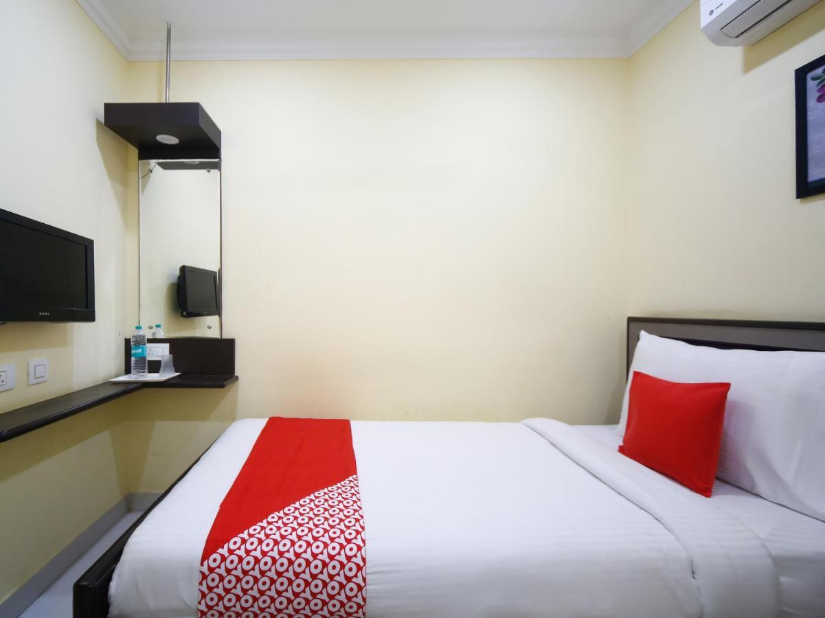 Pleasant Days Hotel Chennai Exterior photo